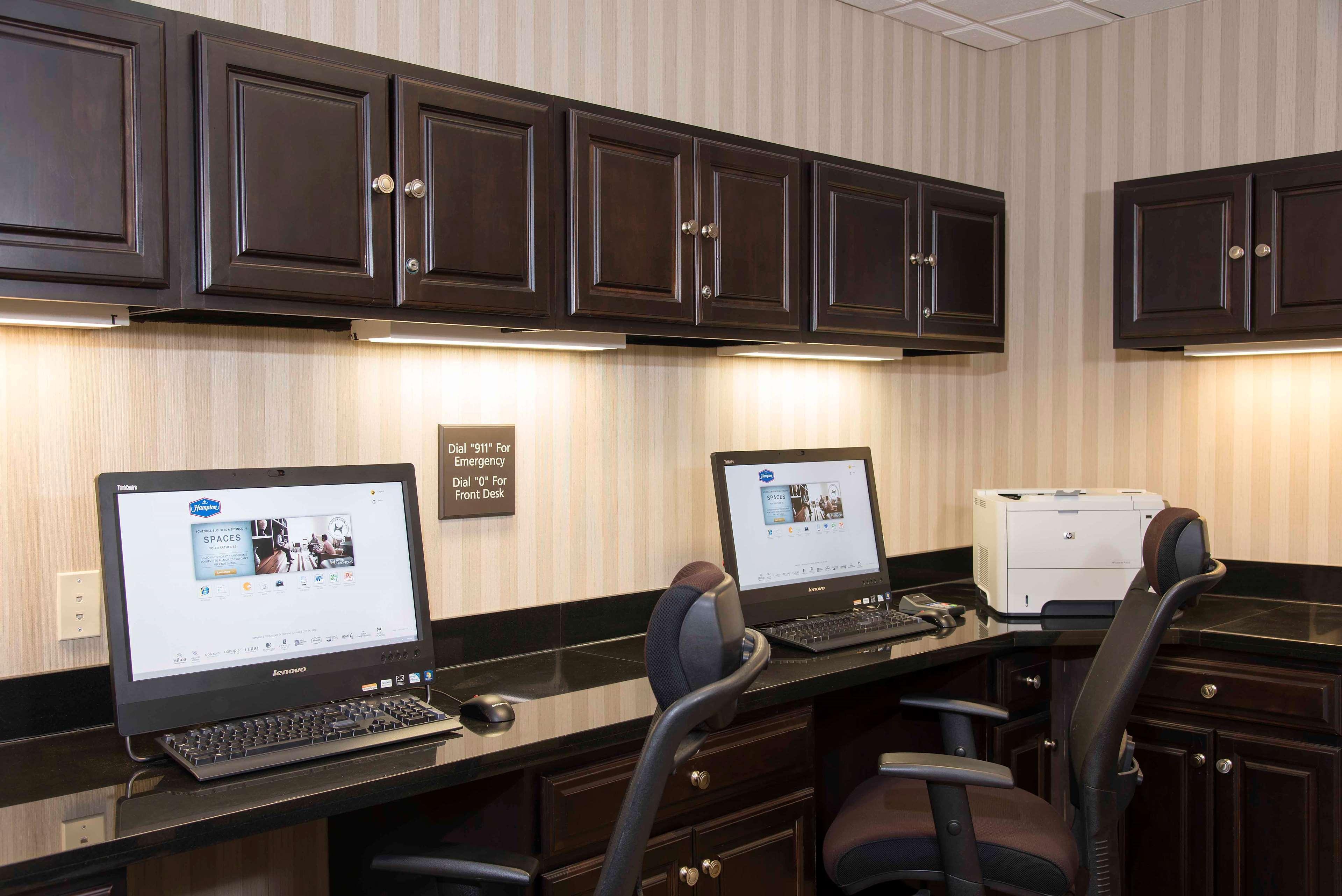 Hampton Inn & Suites Дэнвилл Экстерьер фото