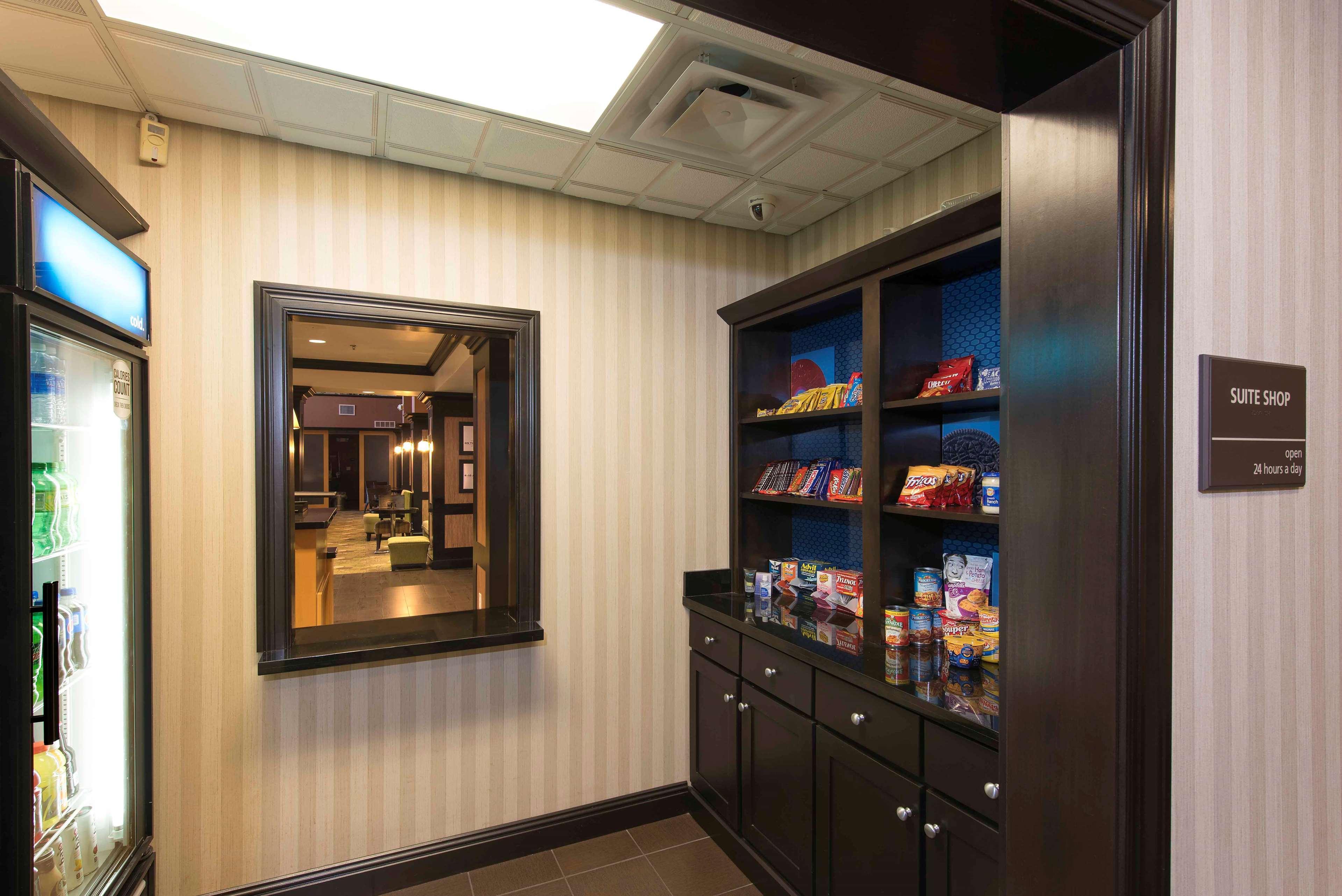 Hampton Inn & Suites Дэнвилл Экстерьер фото