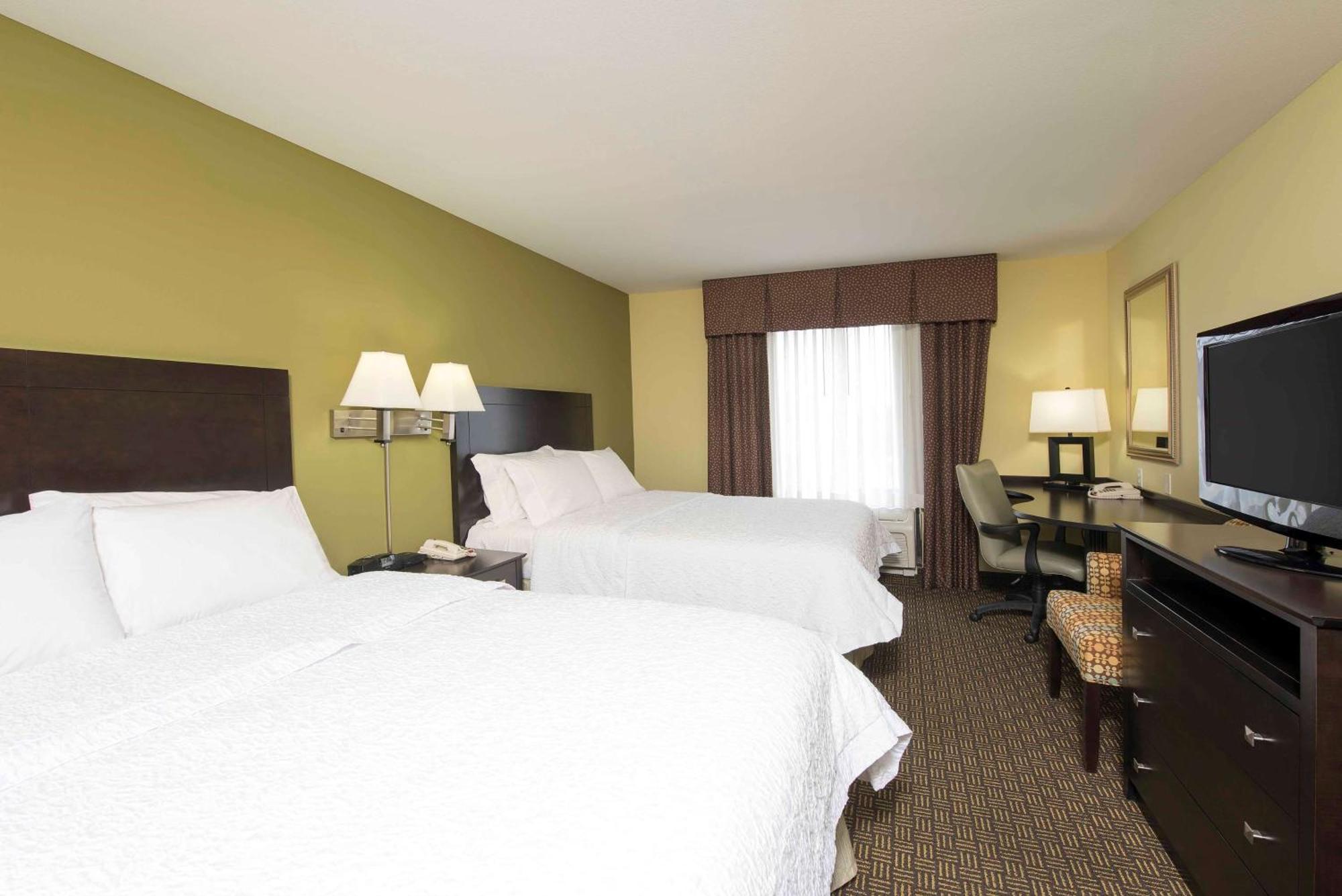 Hampton Inn & Suites Дэнвилл Экстерьер фото