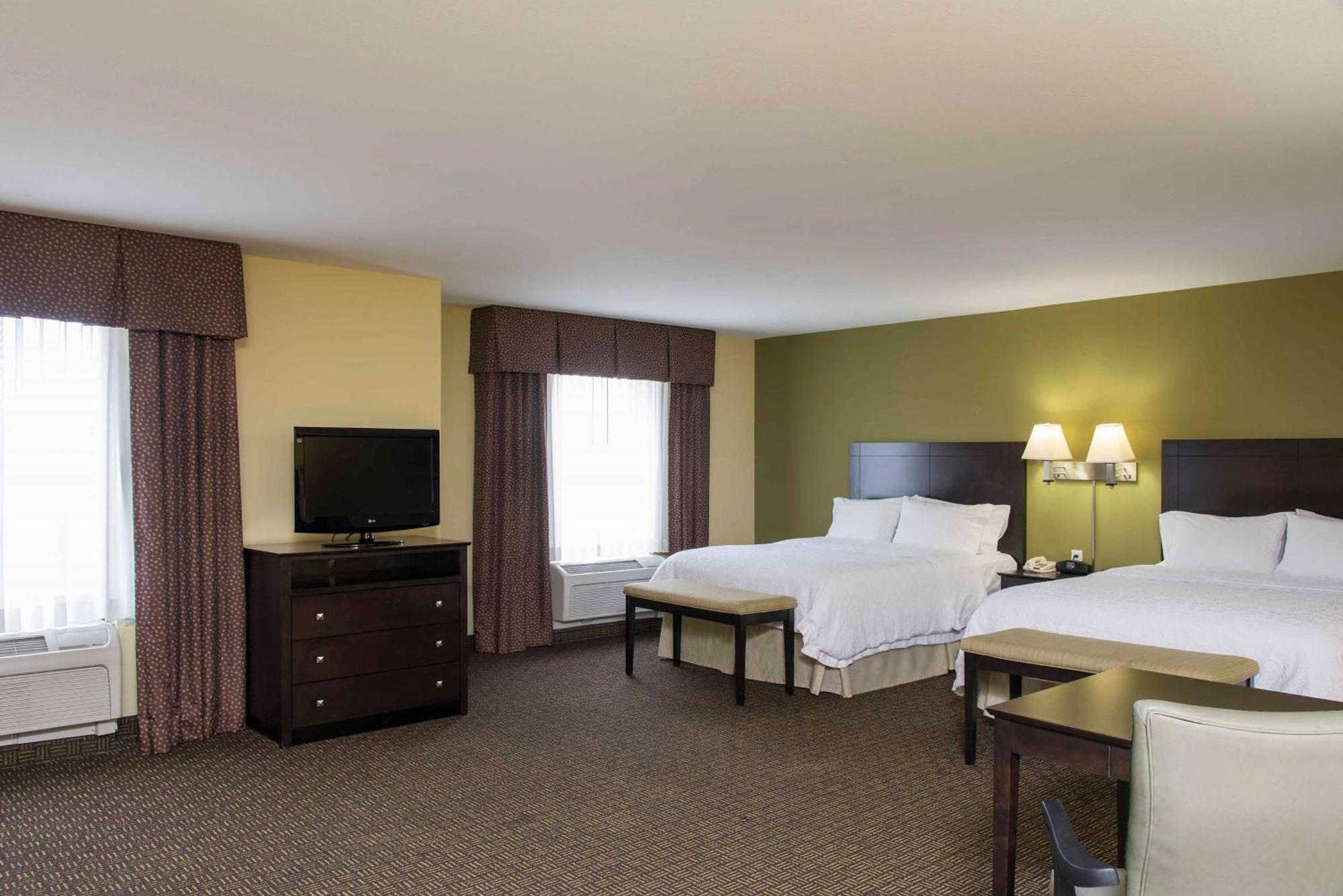 Hampton Inn & Suites Дэнвилл Экстерьер фото