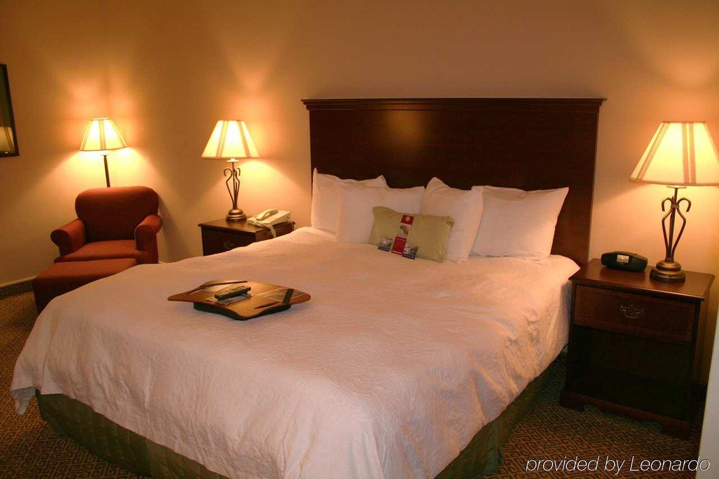 Hampton Inn & Suites Дэнвилл Экстерьер фото